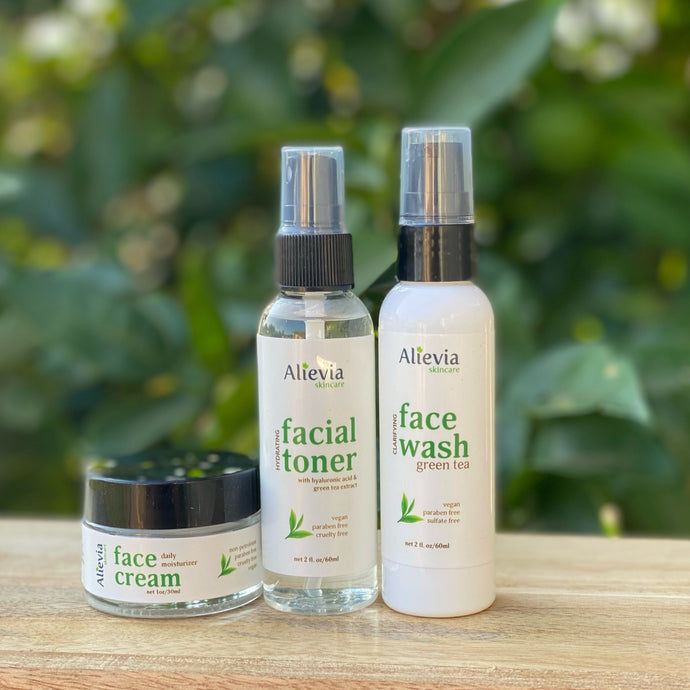 Green Tea Facial Care Starter Set